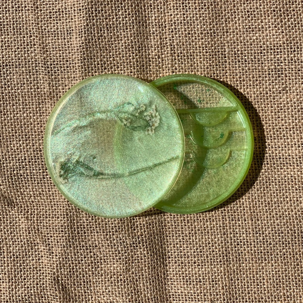 Green Floral Resin Eyelash Tray